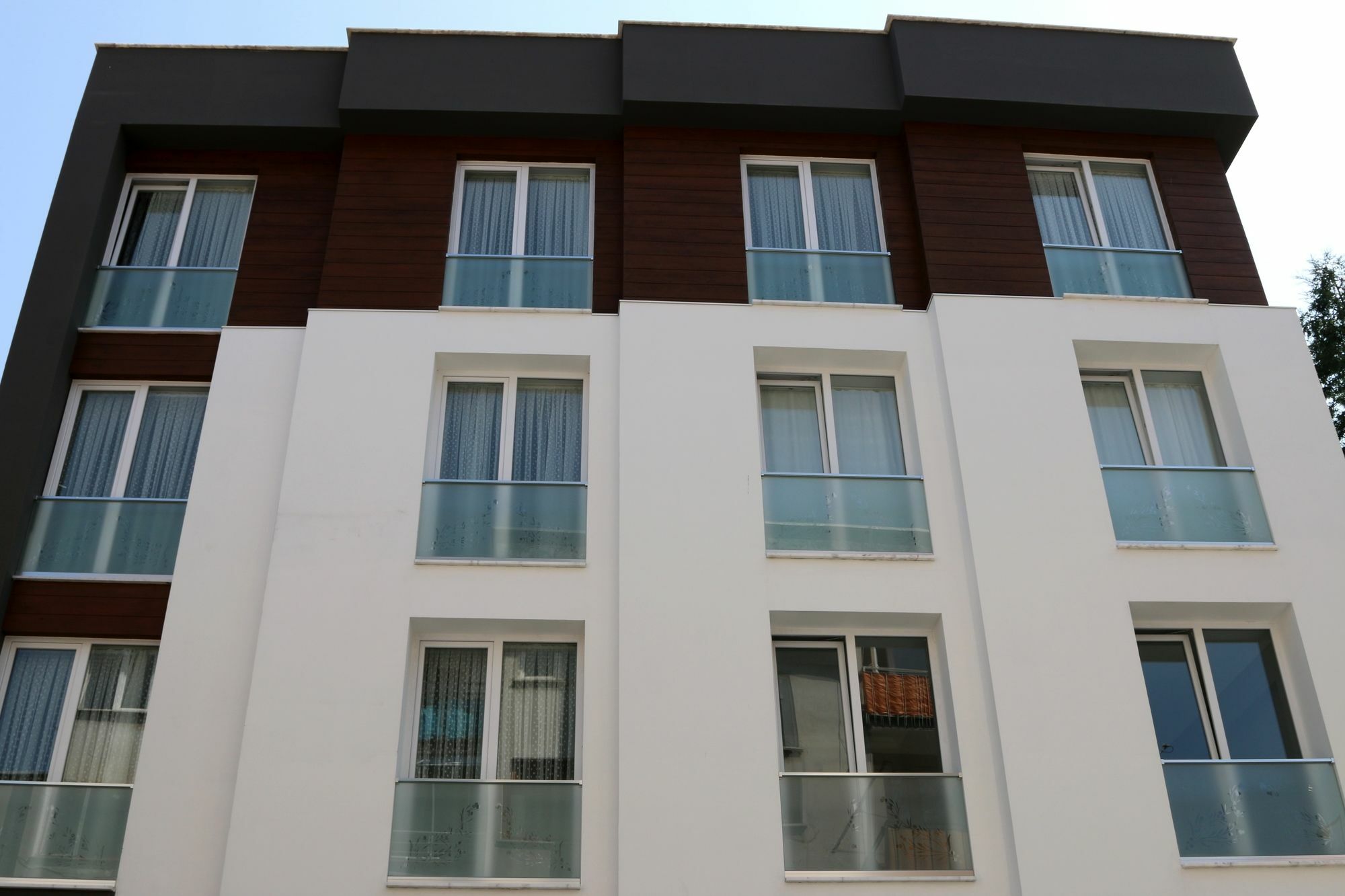 Central Vip Apartments ทรับซอน ภายนอก รูปภาพ