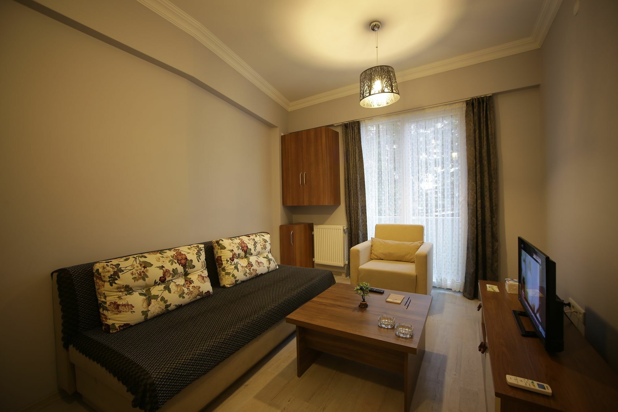 Central Vip Apartments ทรับซอน ภายนอก รูปภาพ