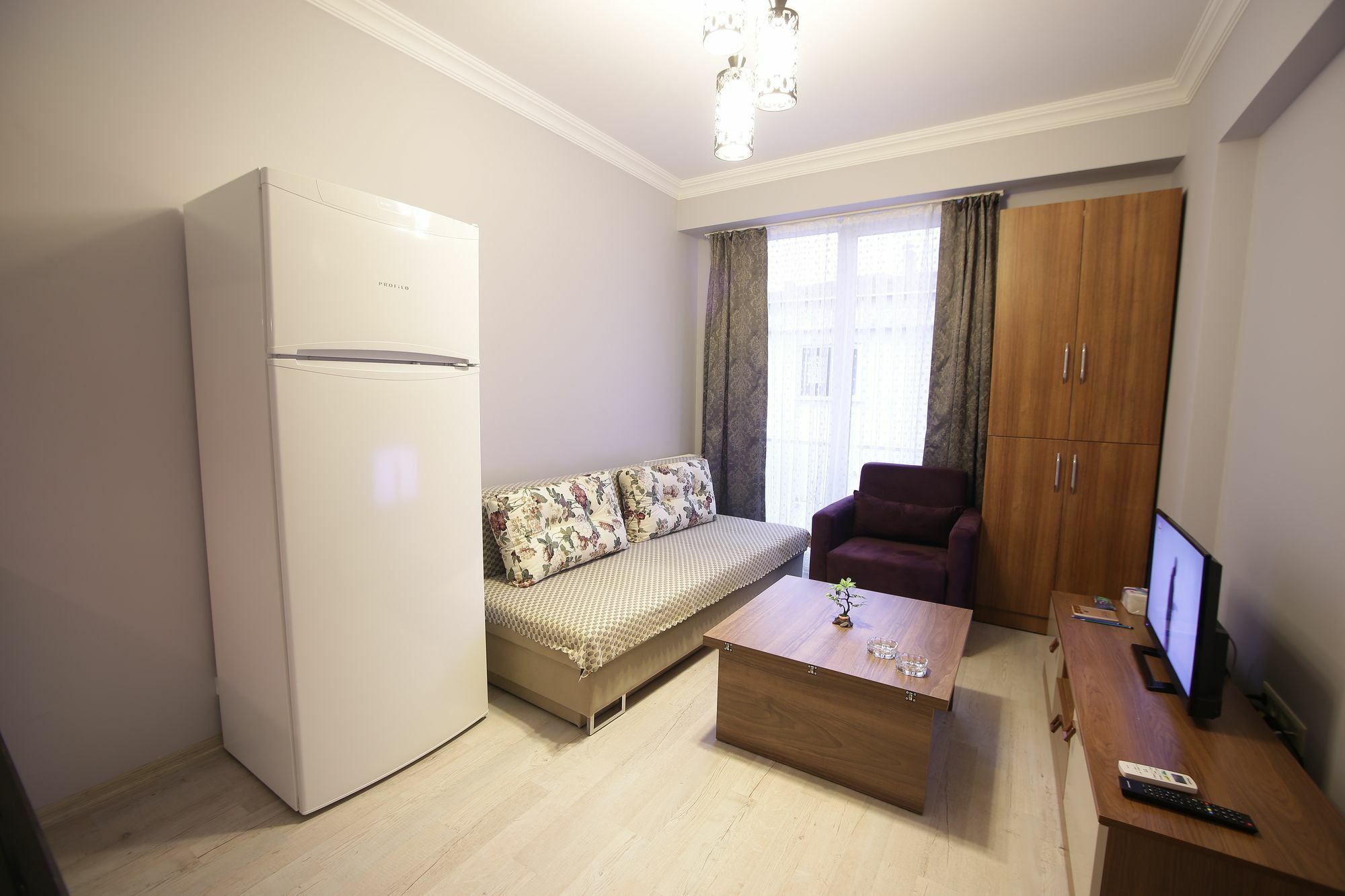 Central Vip Apartments ทรับซอน ภายนอก รูปภาพ